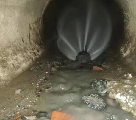 铁山港市政管道清淤